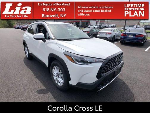 2025 Toyota Corolla Cross LE