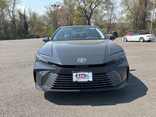 2025 Toyota Camry XLE