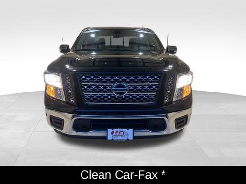 2018 Nissan Titan SV