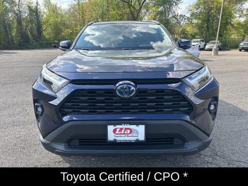 2022 Toyota RAV4 Hybrid XLE Premium