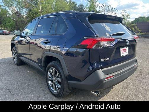 2022 Toyota RAV4 Hybrid XLE Premium