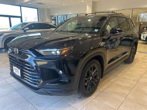 2026 Toyota Highlander Hybrid Base