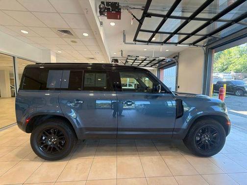 Blue / Gray 2022 Land Rover Defender 110 SE