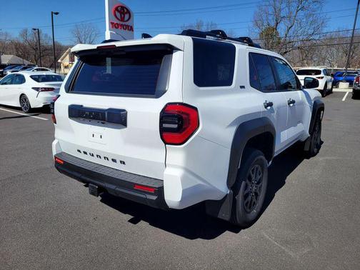 2025 Toyota 4Runner SR5