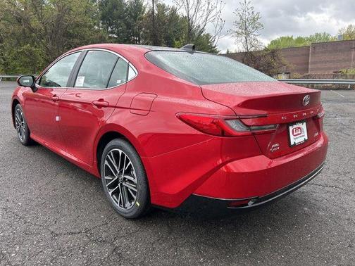 2025 Toyota Camry XLE