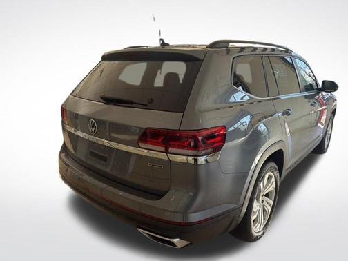 2022 Volkswagen Atlas 2.0T SE w/Technology 4MOTION