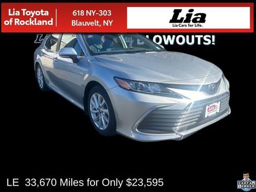 2022 Toyota Camry LE