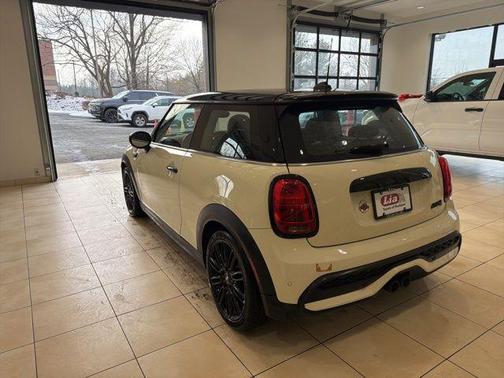 2023 MINI Hardtop Cooper S