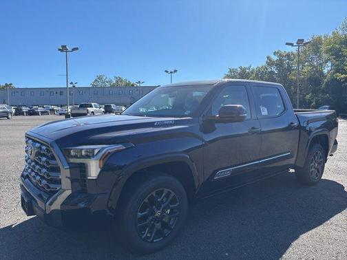 2026 Toyota Tundra Hybrid Platinum