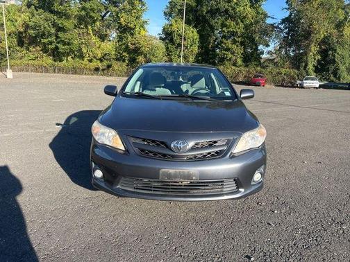 2012 Toyota Corolla LE