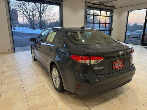 2025 Toyota Corolla Hybrid LE