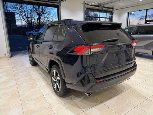 2022 Toyota RAV4 Prime SE
