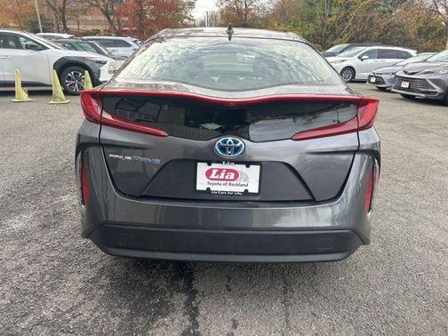 2018 Toyota Prius Prime Plus