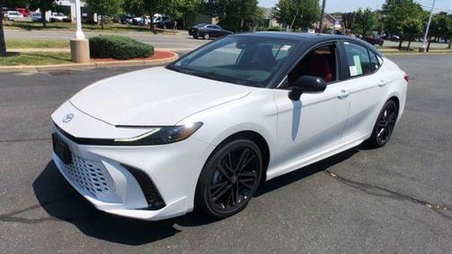 Pearl 2026 Toyota Camry XSE