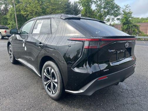 2025 Toyota bZ4X XLE