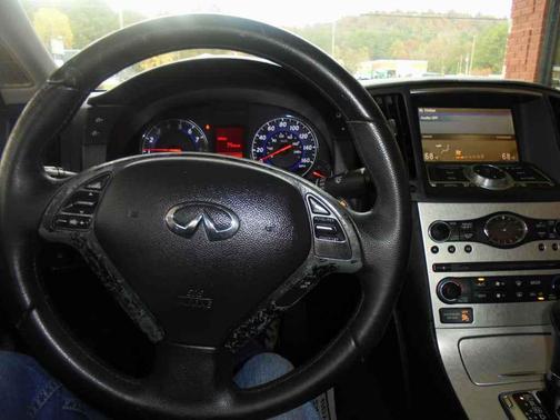 2009 INFINITI G37 Journey