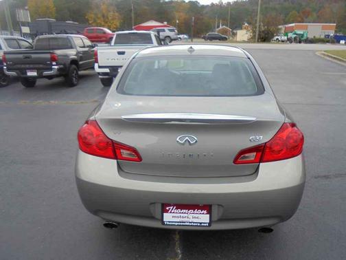 2009 INFINITI G37 Journey