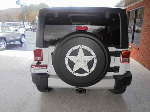 2012 Jeep Wrangler Unlimited Sahara