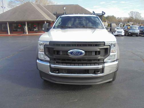 2022 Ford F-450 UTILITY BOX 7.3L V8