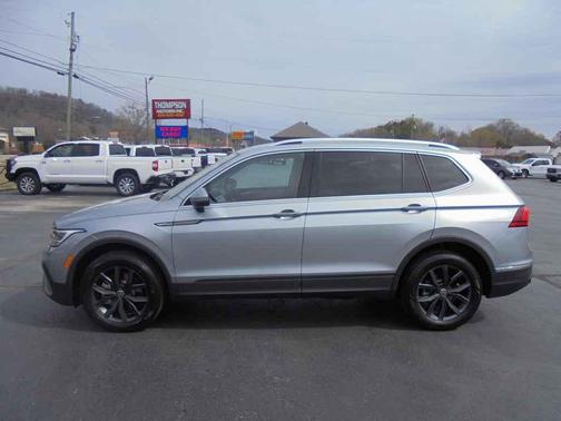 2023 Volkswagen Tiguan 2.0T SE 4MOTION