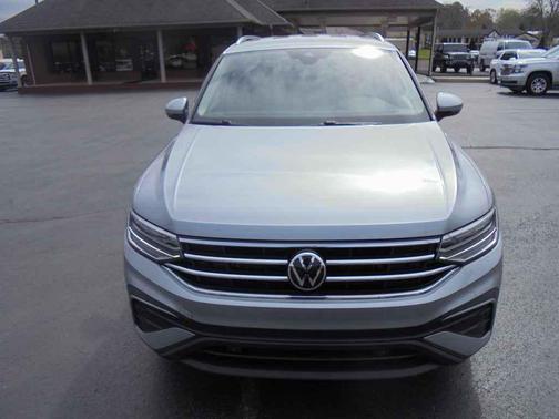 2023 Volkswagen Tiguan 2.0T SE 4MOTION