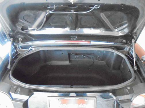 Brilliant Black 2006 Mazda MX-5 Miata Touring