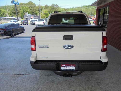 White Suede Clearcoat 2010 Ford Explorer Sport Trac XLT