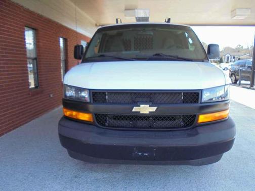 2020 Chevrolet Express 2500 RWD 2500 Regular Wheelbase WT