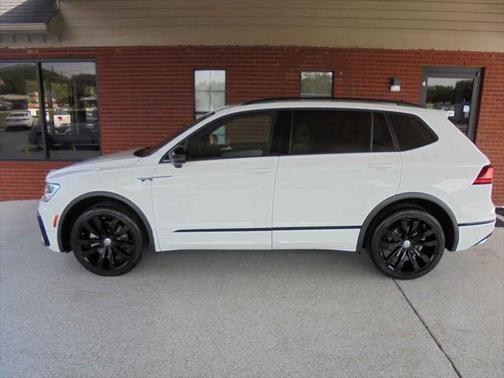 2021 Volkswagen Tiguan 2.0T SE R-Line Black