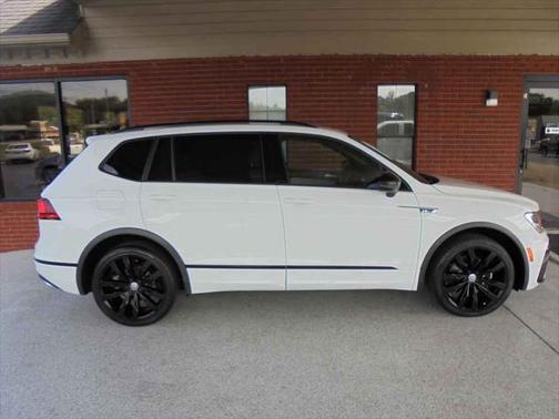 2021 Volkswagen Tiguan 2.0T SE R-Line Black