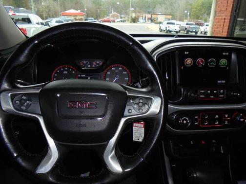 2016 GMC Canyon SLE