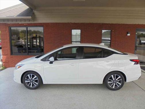 2020 Nissan Versa 1.6 SV