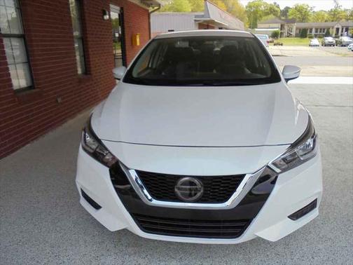 2020 Nissan Versa 1.6 SV