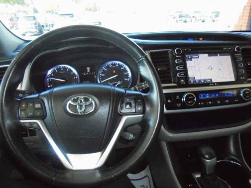 2015 Toyota Highlander Limited Platinum