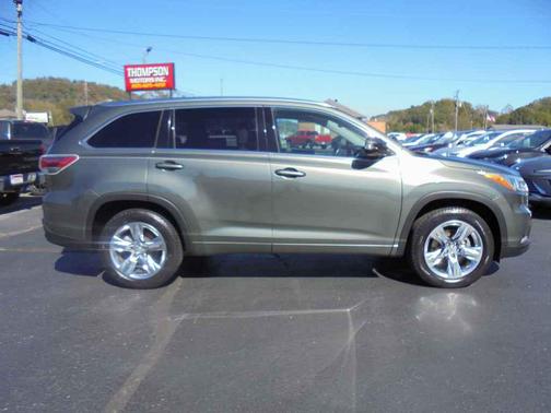 2015 Toyota Highlander Limited Platinum