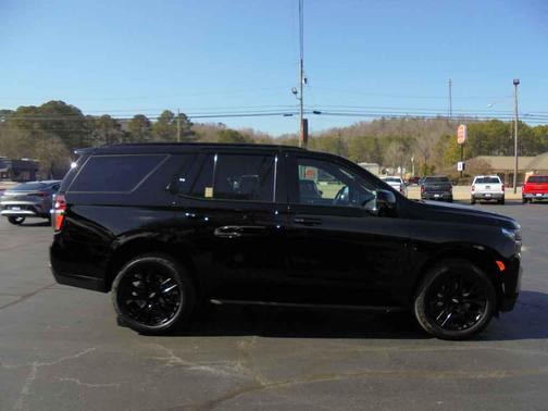 2022 Chevrolet Tahoe 2WD RST