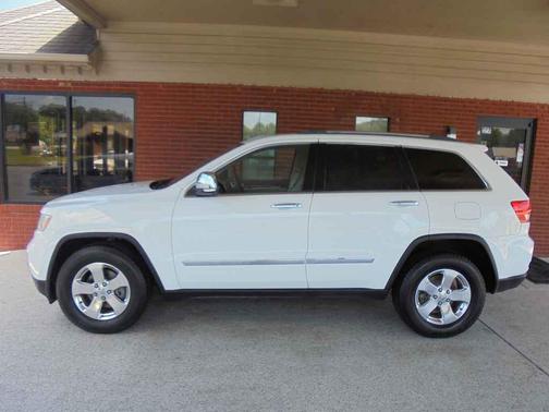 Bright White Clearcoat 2013 Jeep Grand Cherokee Limited