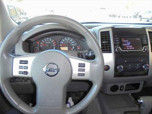 2017 Nissan Frontier SV