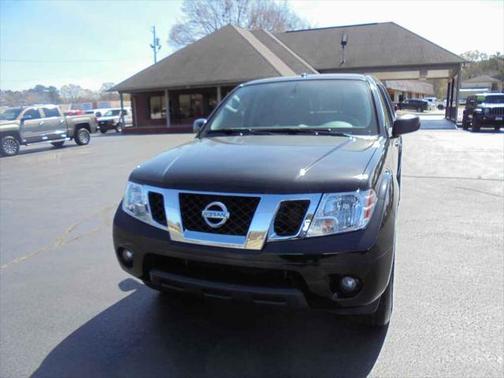 2017 Nissan Frontier SV