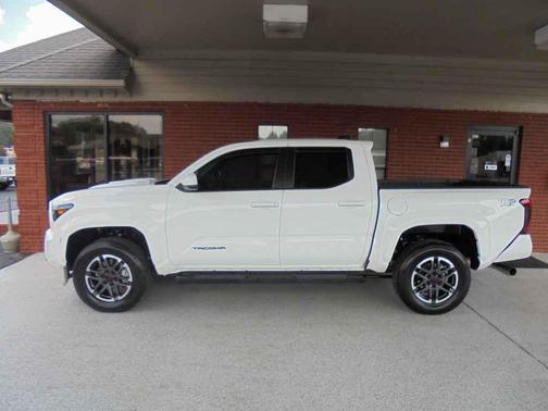 Ice Cap 2024 Toyota Tacoma TRD Sport