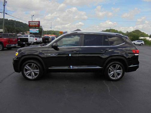 Deep Black Pearl 2019 Volkswagen Atlas 3.6L SE w/Technology