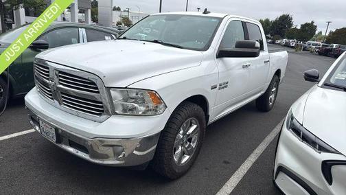2017 RAM 1500 SLT