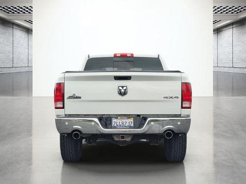 2017 RAM 1500 SLT