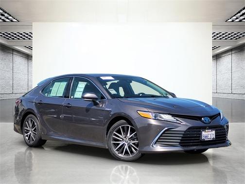 2021 Toyota Camry XLE