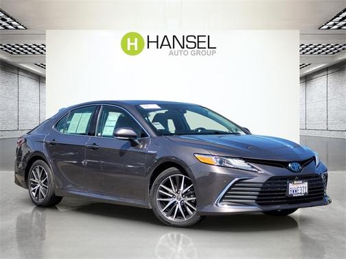 2021 Toyota Camry XLE
