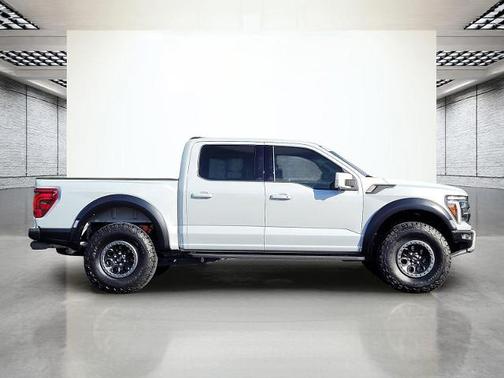 SPACE WHITE METALLIC 2025 Ford F-150 RAPTOR