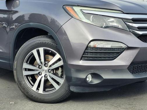 2017 Honda Pilot EX