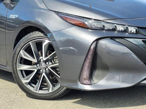 2021 Toyota Prius Prime LE