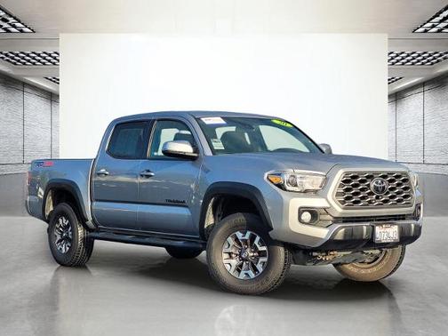 2020 Toyota Tacoma TRD OFF ROAD