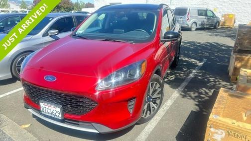 2020 Ford Escape SE SPORT